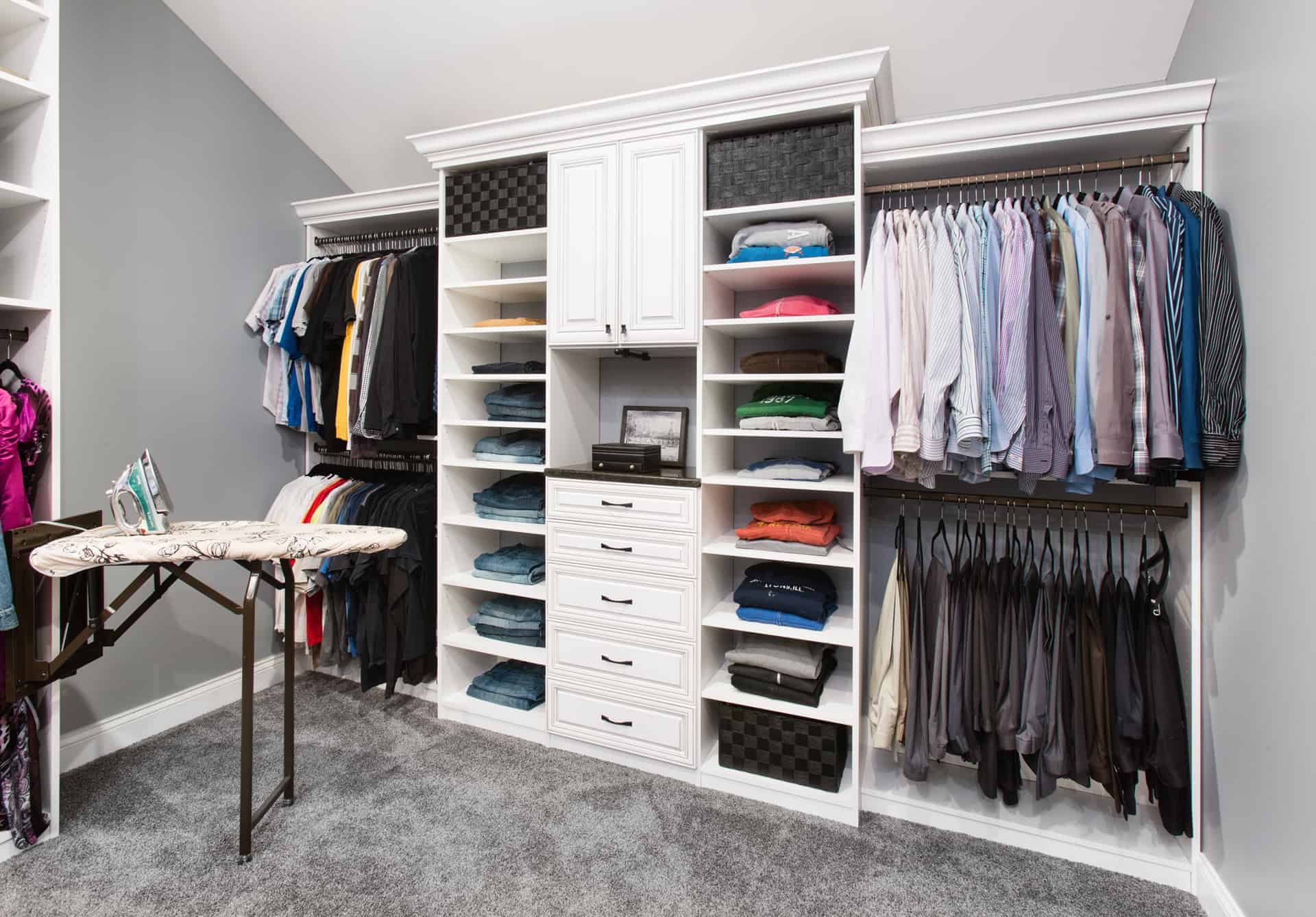 closet organized custom